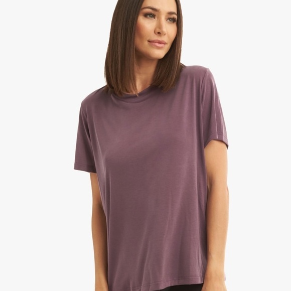KORAL Esra Cupro Purple T-Shirt Size Small‎ - Picture 3 of 6